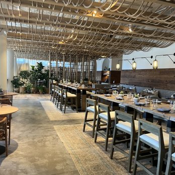 1 Hotel Nashville - Lobby bar - Hotels Near Me - Nashville, Tennessee