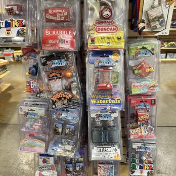Mammoth Fun Shop - a display of toys for sale - Toy Stores Near Me - Mammoth Lakes, California Mammoth Fun Shop - a display of toys for sale - Toy Stores Near Me - Mammoth Lakes, California