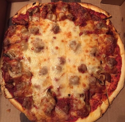 Mama's Pizza by null