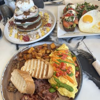 Cafe La Maude - Fromage, Applewood Smoked Bacon, Baklawa pancakes!! - Cafes Near Me - Philadelphia, Pennsylvania