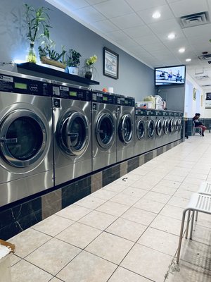 Italian Market Laundromat