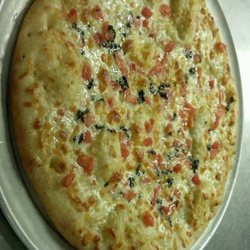 Mecos Cucina - The white pizza is amazing!