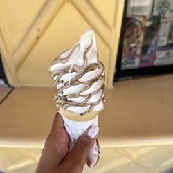 Twistee Treat
