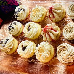 Mangia Baby Italian Cupcakes - Gluten free babies also available!