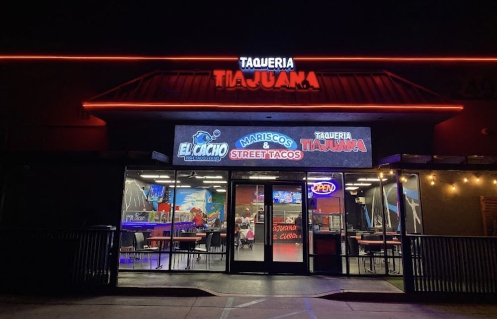 TAQUERIA TIAJUANA 2490 Main St, Chula Vista, California Tacos