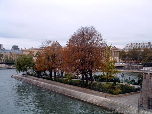 Square du Vert-Galant by null