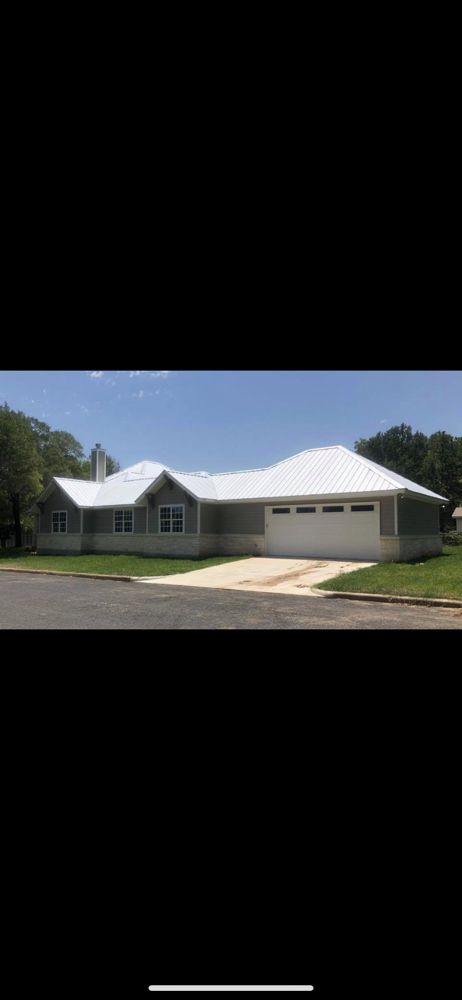 Slide of Hill Country Roofing