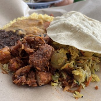 Curry Leaves Bistro - Vegan nasi kandar - Malaysian Near Me - Pleasanton, California
