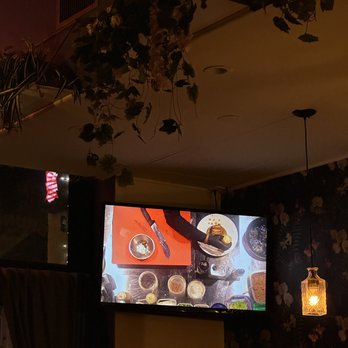 L’appart - Live feed of chefs - French Near Me - Los Angeles, California