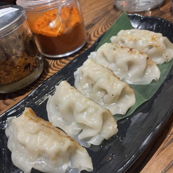 HINODEYA Ramen Union Square - Gyoza (5 pcs) - Ramen Near Me - San Francisco, California HINODEYA Ramen Union Square - Gyoza (5 pcs) - Ramen Near Me - San Francisco, California