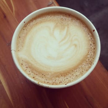Intelligentsia Coffee - Black cat Expresso classic latte - Coffee & Tea Near Me - Venice, California