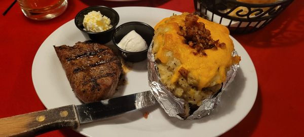 Edward's Steakhouse by null