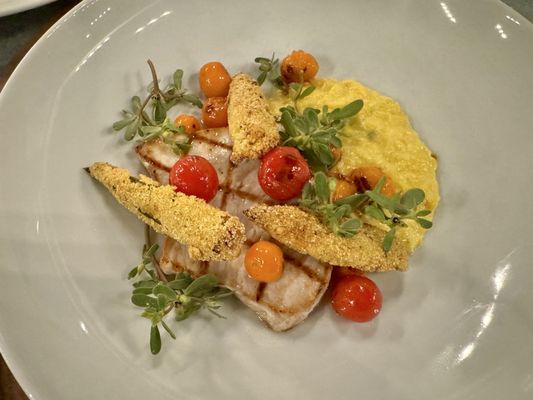 Uccello Lounge by null