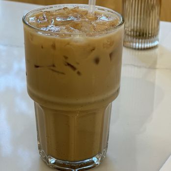 Lodge Bread - Bakeries Near Me - Beverly Hills, California