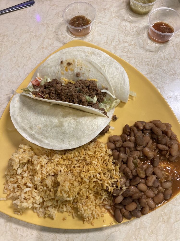 FREAKSHOWS BURGER, WINGS AND BURRITOS 14 Photos 2165 N Bridge St