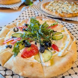 Labneh & Vegis flatbread Labneh & Vegis flatbread