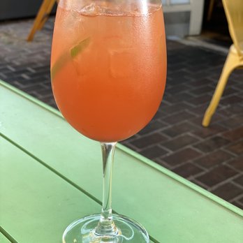 Banana Cafe - Strawberry sangria - French Near Me - Key West, Florida