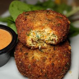 Crab cakes iG: snackchatnyc Crab cakes iG: snackchatnyc