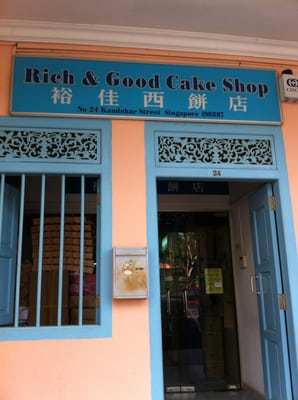 Rich & Good Cake Shop by null