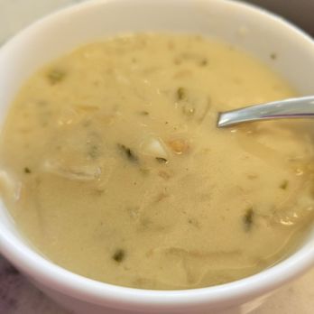 United Club - Clam chowder - Airport Lounges Near Me - Honolulu, Hawaii United Club - Clam chowder - Airport Lounges Near Me - Honolulu, Hawaii