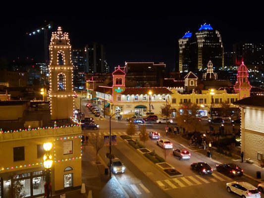 Country Club Plaza by null