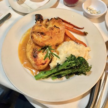 Il Fornaio - Italian Near Me - Corte Madera, California