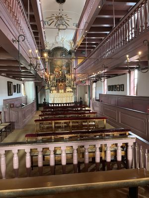 Ons' Lieve Heer op Solder (Our Lord in the Attic Museum) by null
