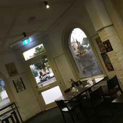 Prince Alfred Hotel - Great bar area
