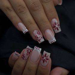 Ultimate Nail & Beauty Lounge