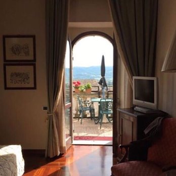 Relais Ducale - Junior suite Federico da Montefeltro - Hotels Near Me - Gubbio, PG