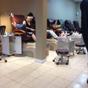 Malibu Nails - Nail Salons Near Me - Plano, Texas
