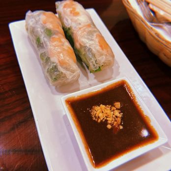 Pho Golden Star - 02. Gỏi Cuốn (Fresh Summer Roll - 2 Rolls) - Vietnamese Near Me - Falls Church, Virginia Pho Golden Star - 02. Gỏi Cuốn (Fresh Summer Roll - 2 Rolls) - Vietnamese Near Me - Falls Church, Virginia