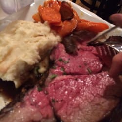 Vilorio’s Bar & Bistro