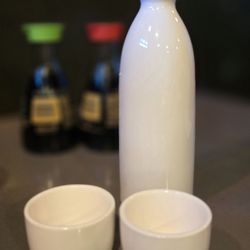 Fin’s House - Large hot sake