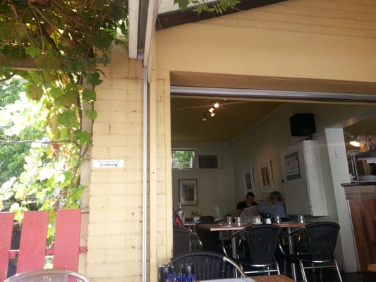 Zest Cafe & Gallery by null
