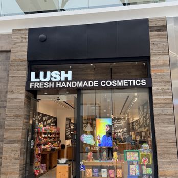 Lush - Lush - Cosmetics & Beauty Supply Near Me - Sherman Oaks, California Lush - Lush - Cosmetics & Beauty Supply Near Me - Sherman Oaks, California