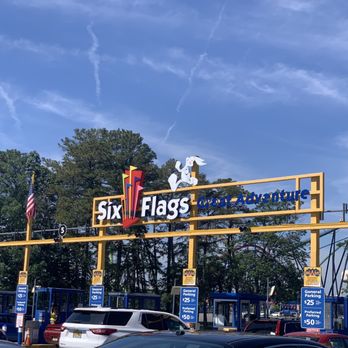 Six Flags Great Adventure - Entrance to Park - Amusement Parks Near Me - Jackson Township, New Jersey