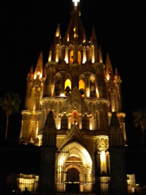 Parroquia de San Miguel Arcángel by null