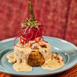Republica Restaurant & Lounge