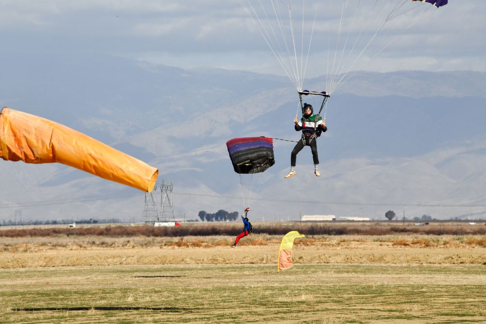 Skydive San Joaquin Valley