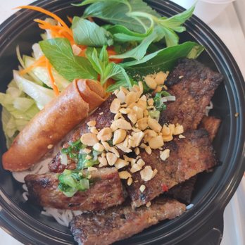 Truboba Cafe - Spicy lemongrass pork vermicelli - Bubble Tea Near Me - Round Rock, Texas Truboba Cafe - Spicy lemongrass pork vermicelli - Bubble Tea Near Me - Round Rock, Texas