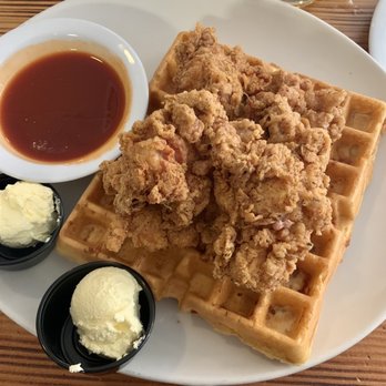Bumbleberry Flats - Chicken & Waffles - American Near Me - Laughlin, Nevada Bumbleberry Flats - Chicken & Waffles - American Near Me - Laughlin, Nevada