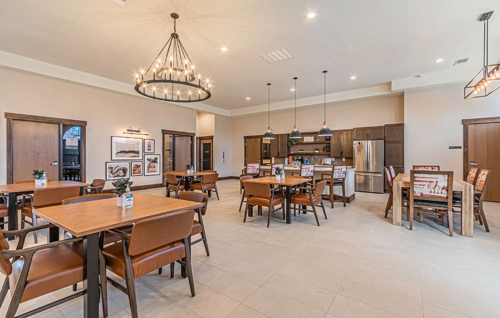 HICKORY MANOR SENIOR Updated July 2024 43 Photos 1626 Old Hickory Trl, Desoto, Texas