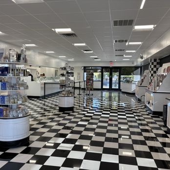 See's Candies - Candy Stores Near Me - Phoenix, Arizona