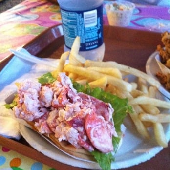 The Friendly Fisherman - Lobster roll - Seafood Near Me - North Eastham, Massachusetts The Friendly Fisherman - Lobster roll - Seafood Near Me - North Eastham, Massachusetts