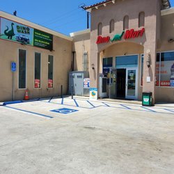 Sinclair Gas Station & Car Wash