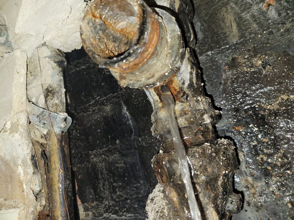 Slide of Profesional Plumbing Solutions