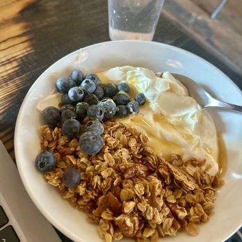Thump Coffee - Granola - Coffee & Tea Near Me - Denver, Colorado