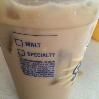 Carl's Jr - Fast Food Near Me - Apple Valley, California