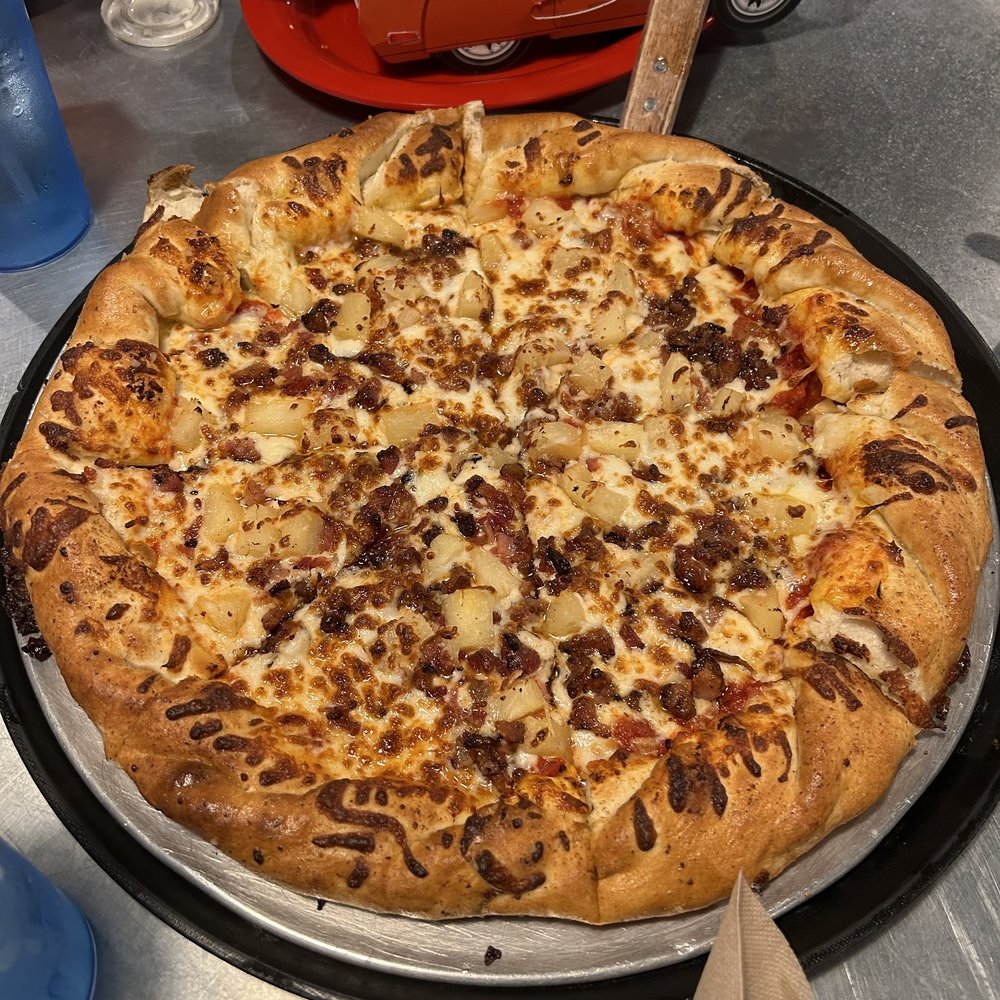 POWDER RIVER PIZZA Updated August 2024 51 Photos & 121 Reviews